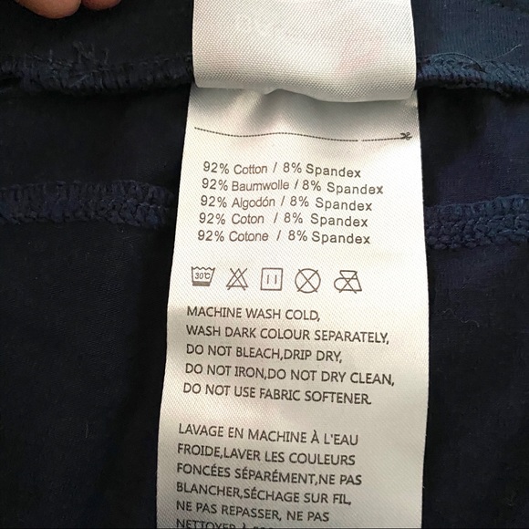 SOLD! 💚Baleaf Navy Capri Pants - Picture 9 of 11